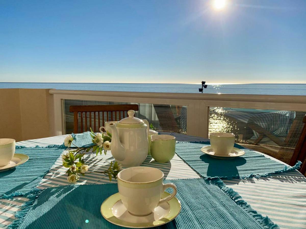 Apartamento Espectacular 1ª Línea de Playa...te enamoraras!!! Fuengirola Exterior foto